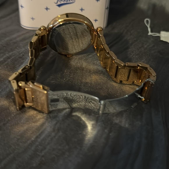 Michael Kors Rose Tone Watch With Crystals - Picture 6 of 8